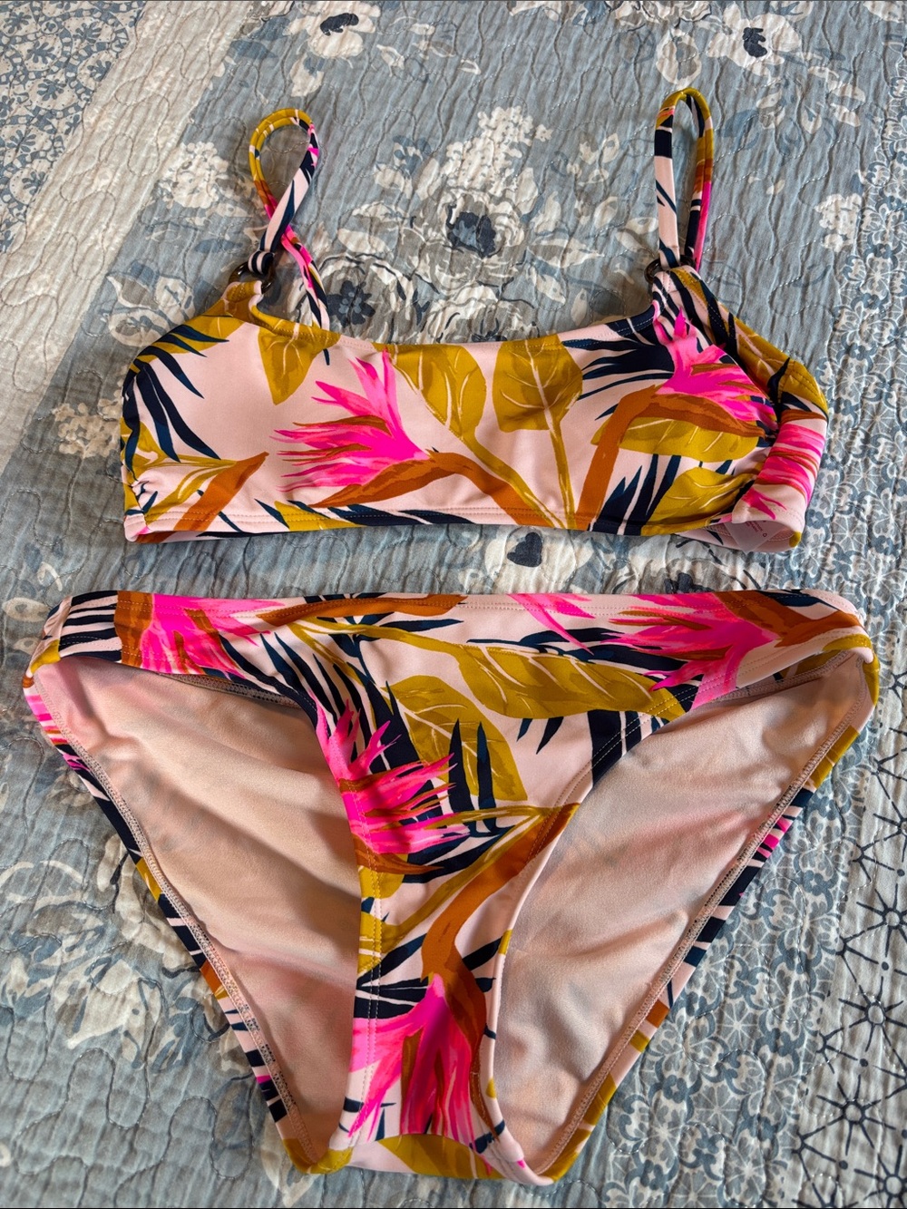 Xhilaration Pink Tropical Print Bikini Set with Yellow and Navy Accents size M.